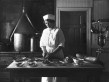 Mia Green, "Une cuisinière", lambda print, Tornea 1915, 20x30cm, x/10.