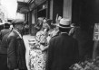 Lennart Green, "Une femme fait son marché", lambda print, Paris 1937, 20x30cm, x/10