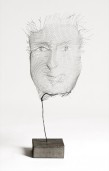 Alexandre Bour, sculpture en maille d'aluminium, 2015, 25 x 10 x 10 cm
