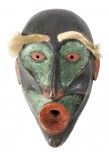 Masque Tsonokwa Kawkiutl, 1970 - 75 Bois, fourrure, peinture, lanière de peau, corde 29,5 x 19,5 cm